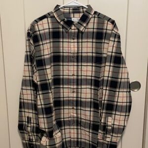 Old Navy Black and White Casual Button Down Shirt